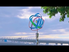 Patung luar ruangan besar untuk Festiva Film Ayam Emas Cina